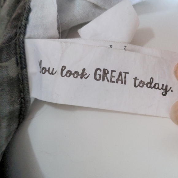 11 Cali High Waisted Jean Army Print - Picture 10 of 10